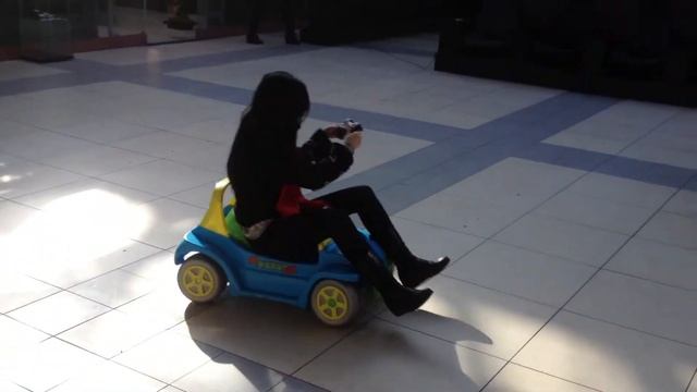 ChildrenElectricCar смотреть онлайн