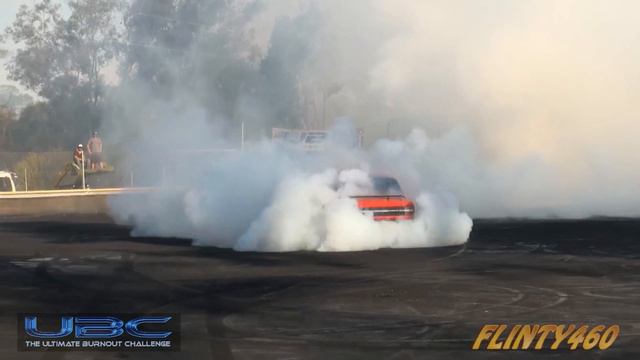 RUFFANUFF - 8,500rpm Screaming XY GT at The Ultimate Burnout Challenge смотреть онлайн