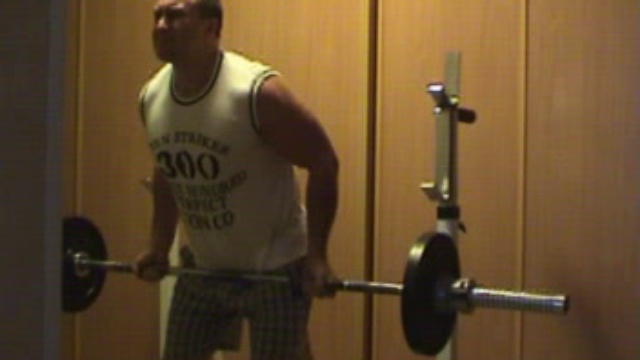 делаю вид что качаю бисапс