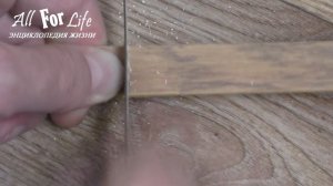 Как легко заделать щель (стык) между стеной и полом / Самый простой и дешевый способ заделки