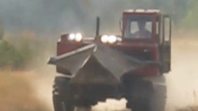 ТДТ-55 с клином ч.1 смотреть онлайн