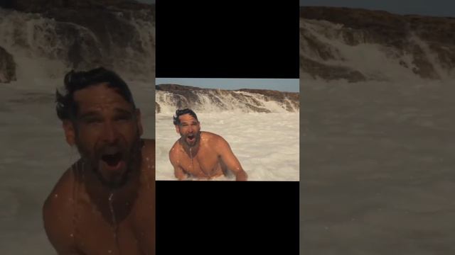 Travla “Don't Fence Me In”  Travis Fimmel 🧡🤙🍺