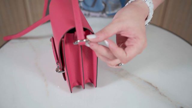 Unboxing Hermes Roulis Bag and Twilly смотреть онлайн