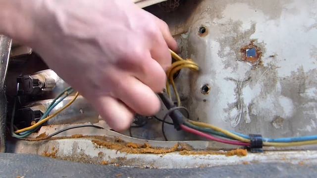 How to remove tail lights and change bulbs on Lada Niva смотреть онлайн