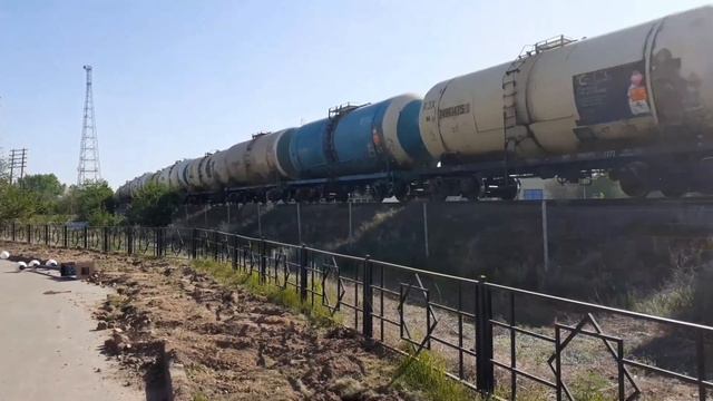 ТЭ33АС-0086 с бочками смотреть онлайн