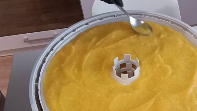 Такое лакомство из тыквы любят даже маленькие дети! Три вида пастилы из тыквы. смотреть онлайн