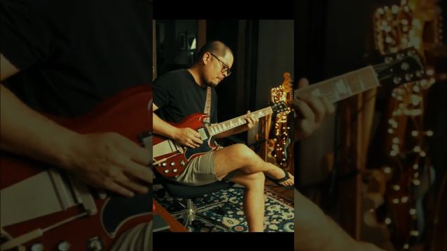 Gibson SG '61 Reissue смотреть онлайн