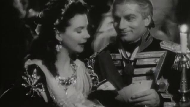 Леди Гамильтон (1941)В ролях: Вивьен Ли, Лоуренс Оливье, Алан Моубрэй и др. смотреть онлайн