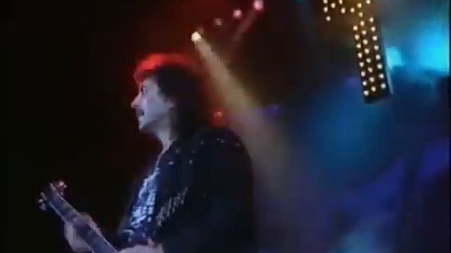 Black Sabbath - Black Sabbath (Live 1989) смотреть онлайн
