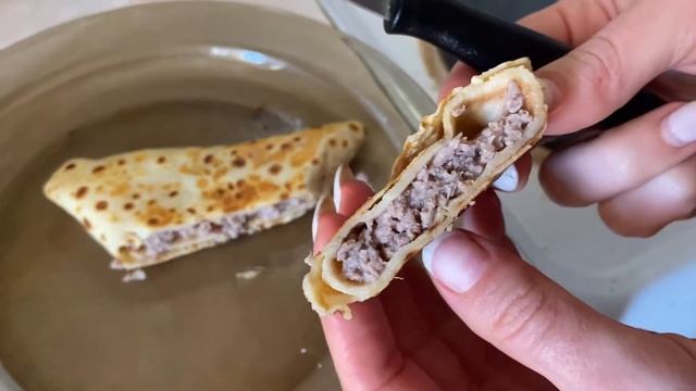 СРАВНИМ начинки для блинчиков из сырого фарша и приготовленного фарша смотреть онлайн