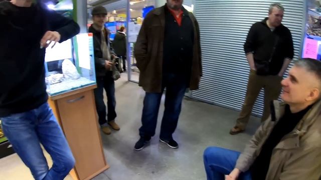 Птичий рынок Санкт-Петербург. Полюостровский (Кондратьевский) рынок 17.04.2021 смотреть онлайн