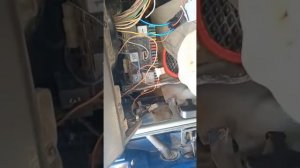 пассат.б3 разгрузочные реле на ближний,дальний свет фар.подробное объяснение.