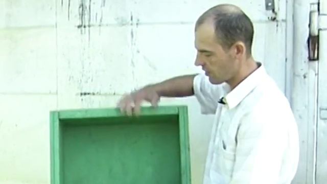 Дворец для пчел смотреть онлайн