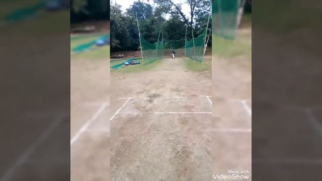 Leg break bowling and variations. How to bowl leg spin. смотреть онлайн