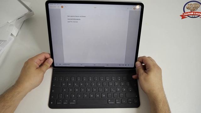 Apple Smart Keyboard Folio und Apple Pencil 2 смотреть онлайн