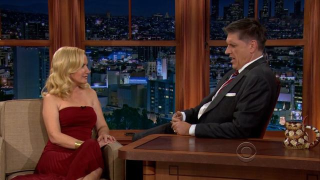 TLLS Craig Ferguson - 2013.01.11 - Angela Kinsey and Ending смотреть онлайн