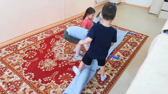 Использование утяжелённого одеяла в сенсорной интеграции с детьми с ОВЗ. смотреть онлайн