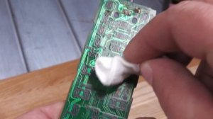 ПУЛЬТ ТВ НЕ РАБОТАЕТ, ремонтируем за 2 минуты своими руками