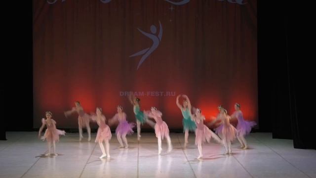 ТТОФ – Пируэт (средняя гр) – В мире волшебных эльфов смотреть онлайн