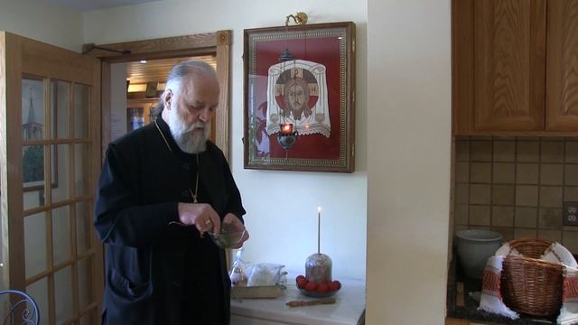 2020.04.17. Blessing Pascha Foods at Home. Освящение пасхальных яств дома смотреть онлайн