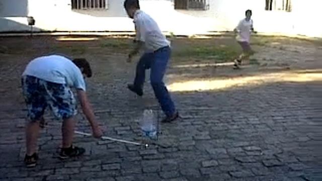 Bomba de f&q:) смотреть онлайн