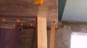 Укладка плитки на потолок