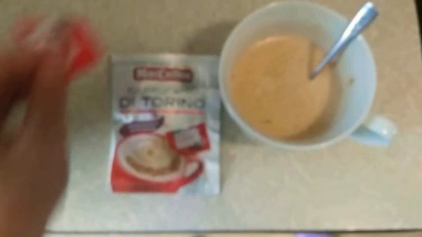 Фудвлог. Что я пью, чтобы взбодриться? Капучино с горьким шоколадом от Maccoffee. Вкус, тест.