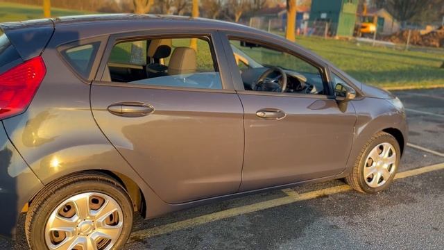 2011 Ford Fiesta 1.4 Edge 5dr смотреть онлайн
