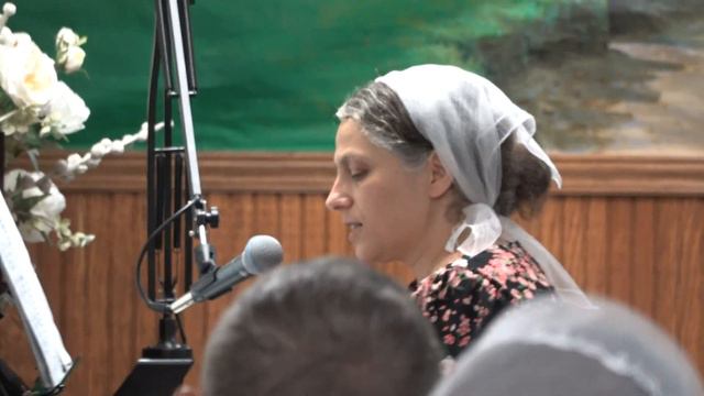 Я СПЕШУ ТУДА, ГДЕ ТЫ, БОГ СВЯТОЙ - Наташа П. на встрече после крещения 6 августа 2022 г. смотреть онлайн