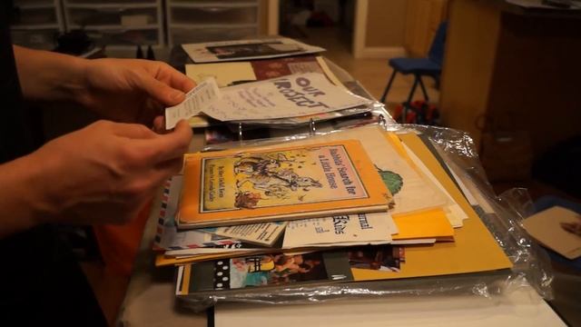 Getting Started: #1 How to Scrapbook Childhood Memories with Memorabilia смотреть онлайн