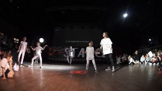 "На Вернадке всё впорядке" | D-stance Show HEROES смотреть онлайн