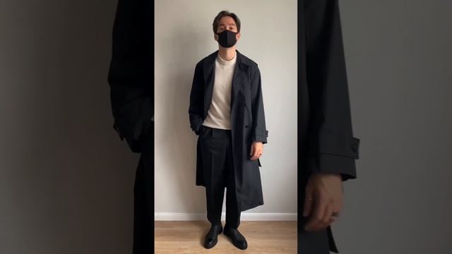 Black Trench Coat Vibes? Сейчас майку можно смело заменять на термобелье
