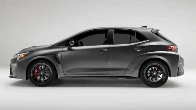 Toyota Corolla 2023 смотреть онлайн