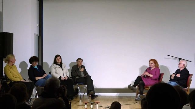 Да (по)четем Фройд на сцената: дискусия и пърформанс по книга на д-р Давид Иерохам. Част 1 от 2 смотреть онлайн