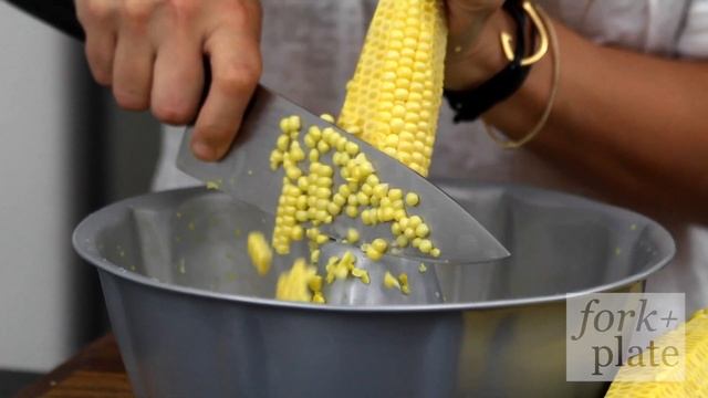 How to Remove Corn from the Cob смотреть онлайн