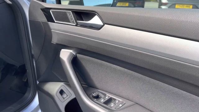 Approved Used Volkswagen Passat 1.4 TSI SE Business 125PS Estate - GL18YLD