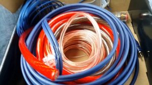 КАК САМОМУ УСТАНОВИТЬ АКТИВНЫЙ САБВУФЕР В МАШИНУ