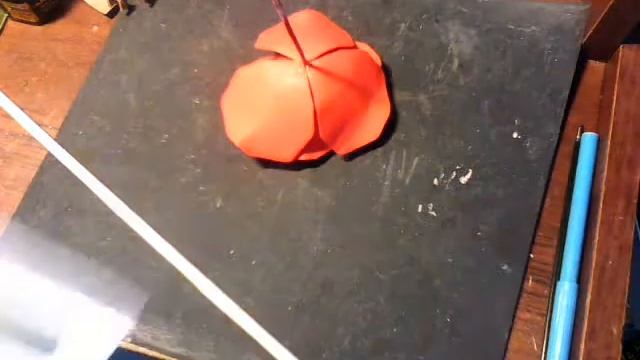 Бумажное моделирование. Цветок своими руками. Роза. смотреть онлайн