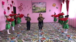 Танец "Красные маки"