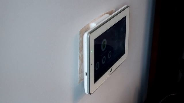 ADT's Command Home Security System Review & Walkthrough смотреть онлайн