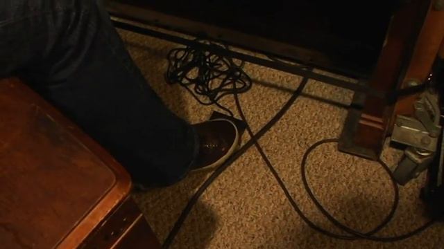 Rock and Roll Organ Lessons : Tips on Leslie Cabinets смотреть онлайн