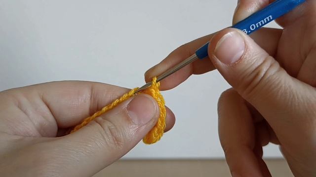 вяжем крючком сейчас смотреть онлайн