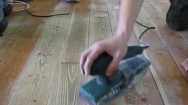 Sanding wood floors orbital sander Bosch PSS 200 AE смотреть онлайн