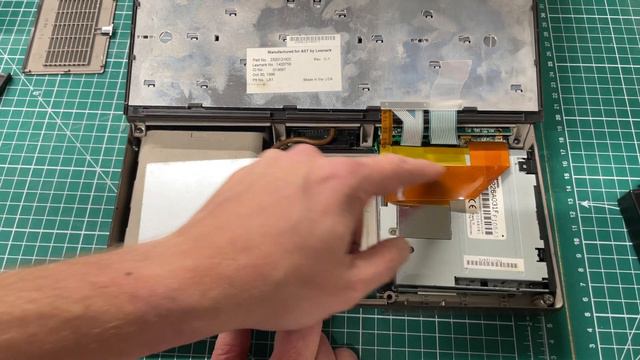 AST Ascentia 950N laptop repair attempt смотреть онлайн
