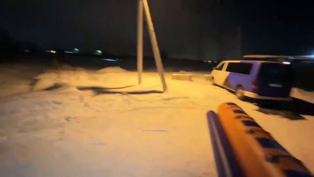 ХАЗЯЕВА КАТАЮТСЯ ПО ПОЛЮ НА СНЕГОХОДАХ И БАНАНЕ ИРЛ СТРИМ смотреть онлайн