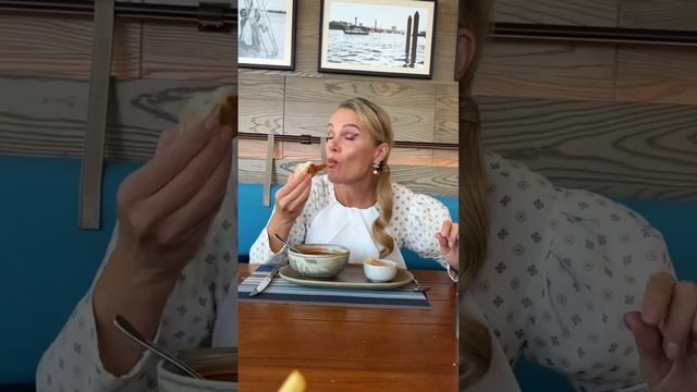 Можно ли съесть суп элегантно? #элегантность #этикет смотреть онлайн