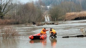 Весенний паводок размыл дороги в Тульской области. Затоплено 16 мостов