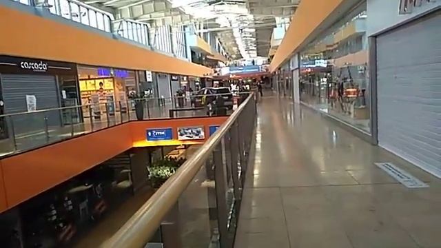 Карантин в Литве.9 марта,Вильнюс,тц ОЗАС. смотреть онлайн