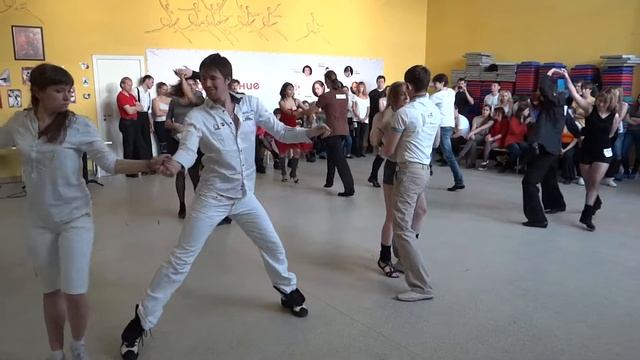 Открытый турнир для Е+Д класса по Хастлу. Д класс смотреть онлайн