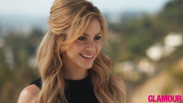 Shakira on How to Turn Heads: Glamour Feb 2014 Issue смотреть онлайн